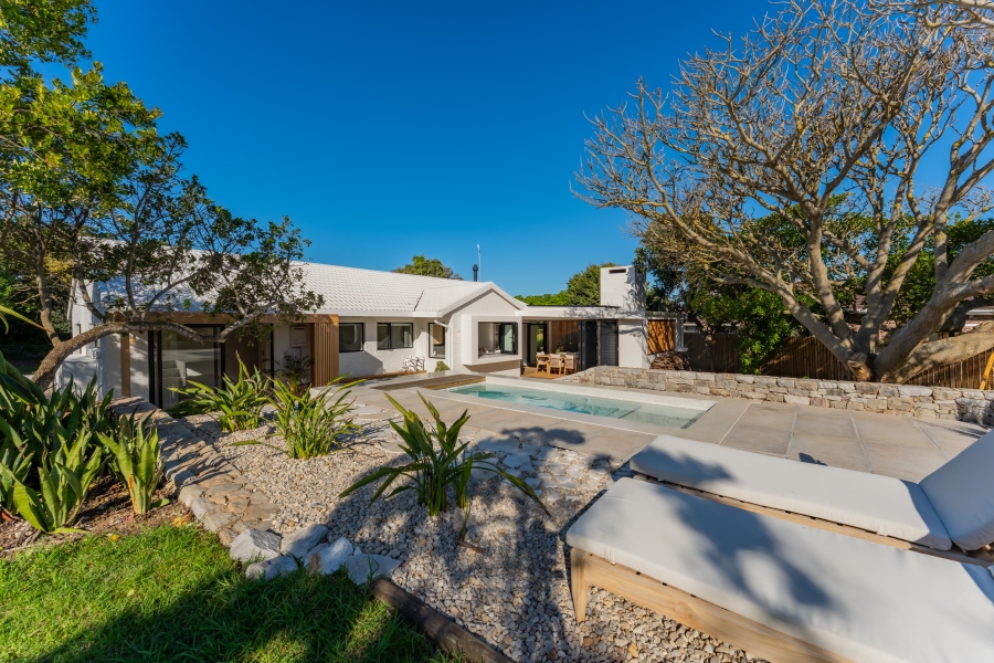 3 Bedroom Property for Sale in Cape St Francis Eastern Cape